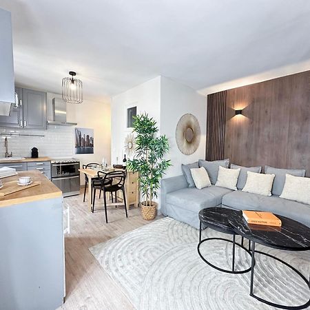 Stylish & Chic Duplex Near Eiffel Tower Apartment ปารีส ภายนอก รูปภาพ