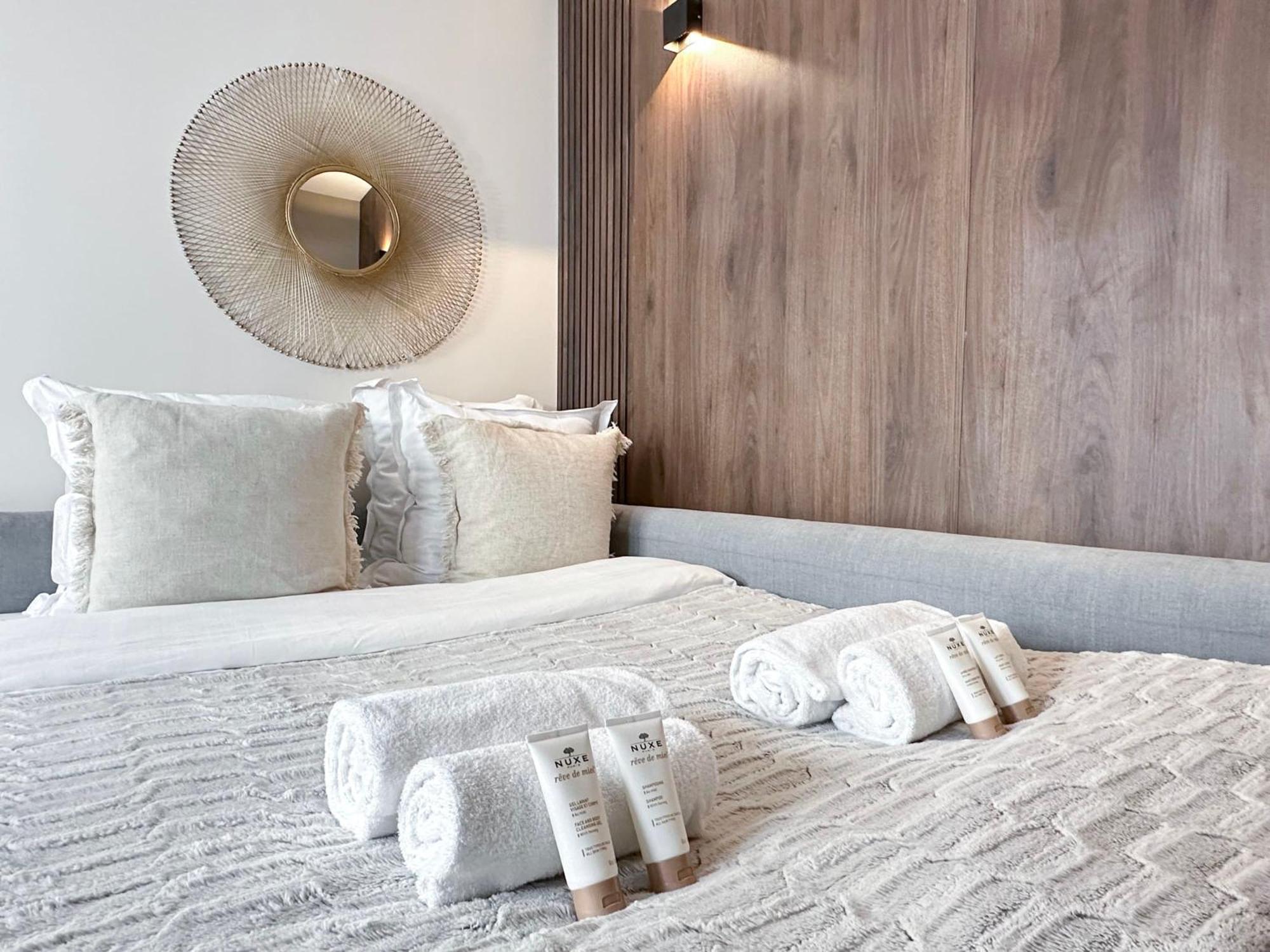 Stylish & Chic Duplex Near Eiffel Tower Apartment ปารีส ภายนอก รูปภาพ