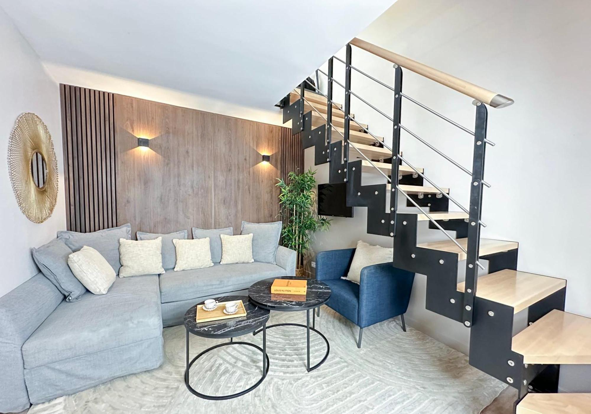 Stylish & Chic Duplex Near Eiffel Tower Apartment ปารีส ภายนอก รูปภาพ