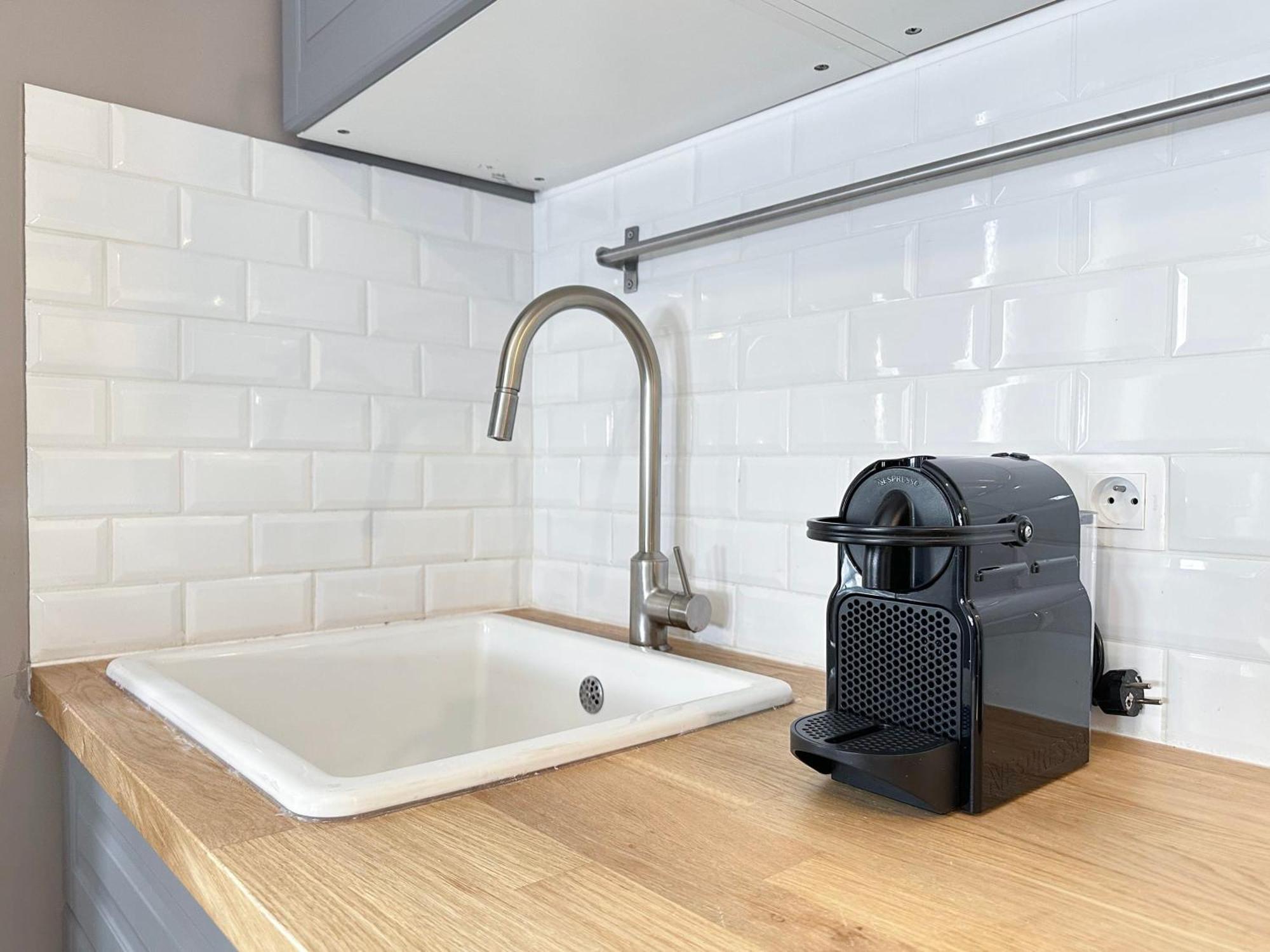 Stylish & Chic Duplex Near Eiffel Tower Apartment ปารีส ภายนอก รูปภาพ